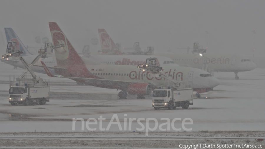 Air Berlin Boeing 737-76J (D-ABLC) | Photo 225999