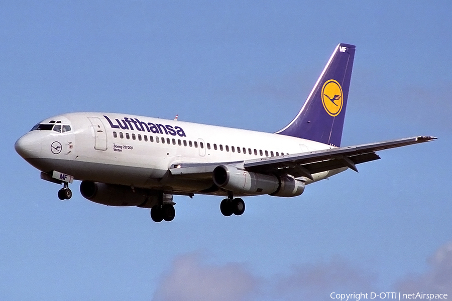 Lufthansa Boeing 737-230(Adv) (D-ABMF) | Photo 141622