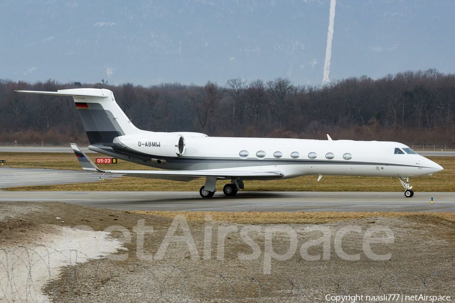 (Private) Gulfstream G-V-SP (G550) (D-ABMW) | Photo 23202