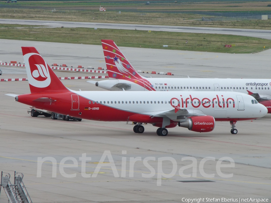 Air Berlin Airbus A320-214 (D-ABNB) | Photo 661669
