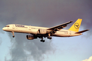 Condor Boeing 757-230 (D-ABNE) at  Hamburg - Fuhlsbuettel (Helmut Schmidt), Germany