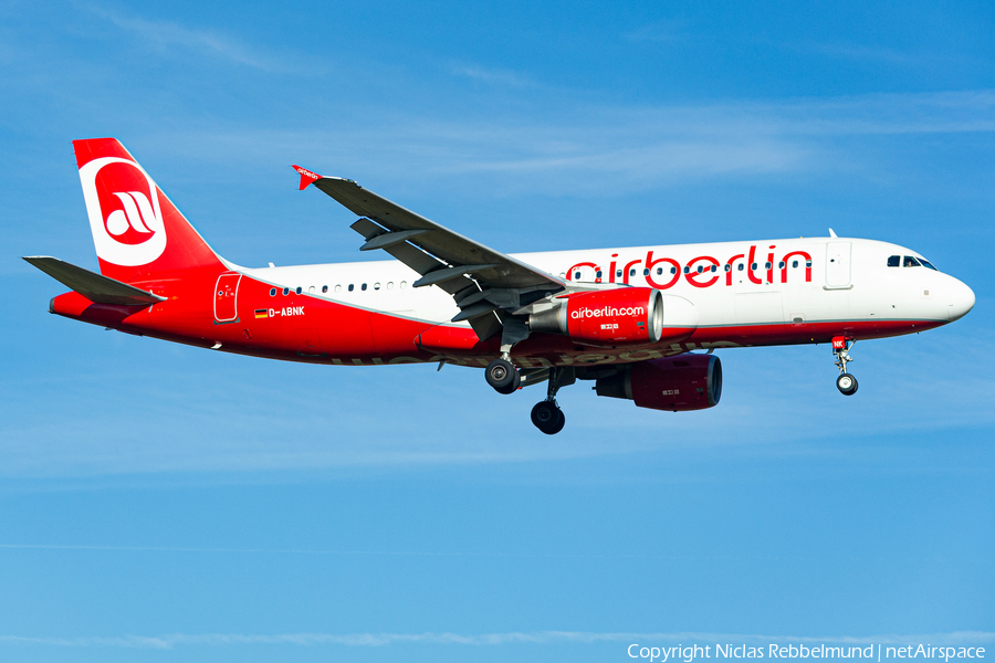 Air Berlin Airbus A320-214 (D-ABNK) | Photo 554548