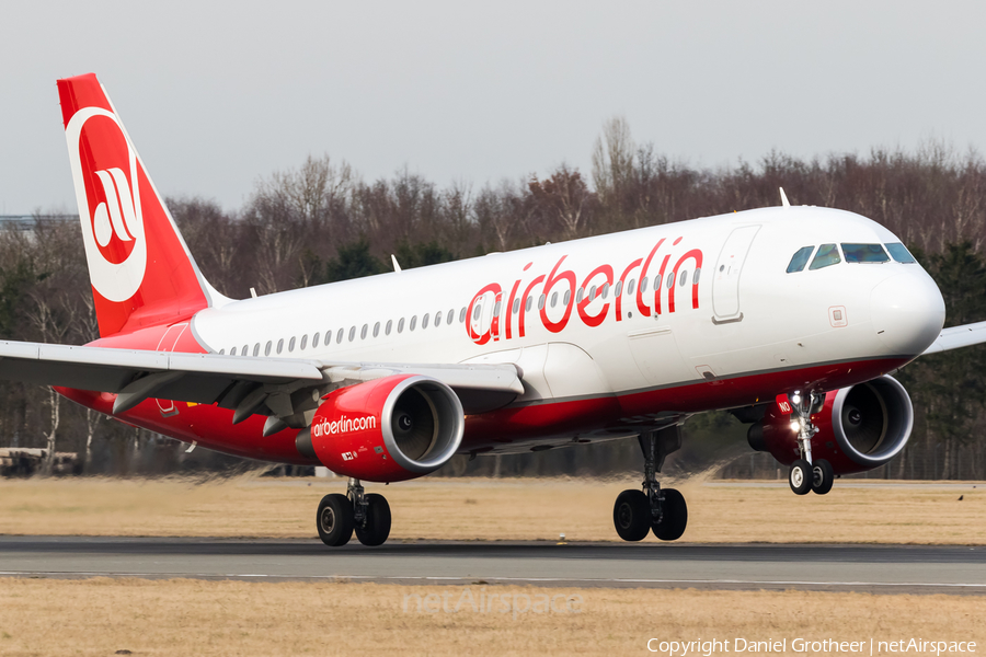 Air Berlin Airbus A320-214 (D-ABNO) | Photo 148874