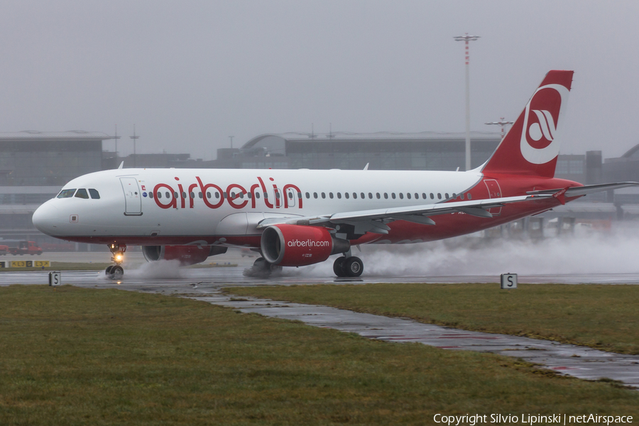 Air Berlin Airbus A320-214 (D-ABNV) | Photo 102996