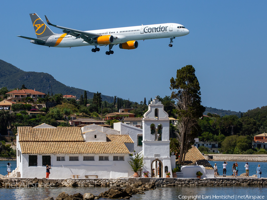 Condor Boeing 757-330 (D-ABOA) | Photo 459895