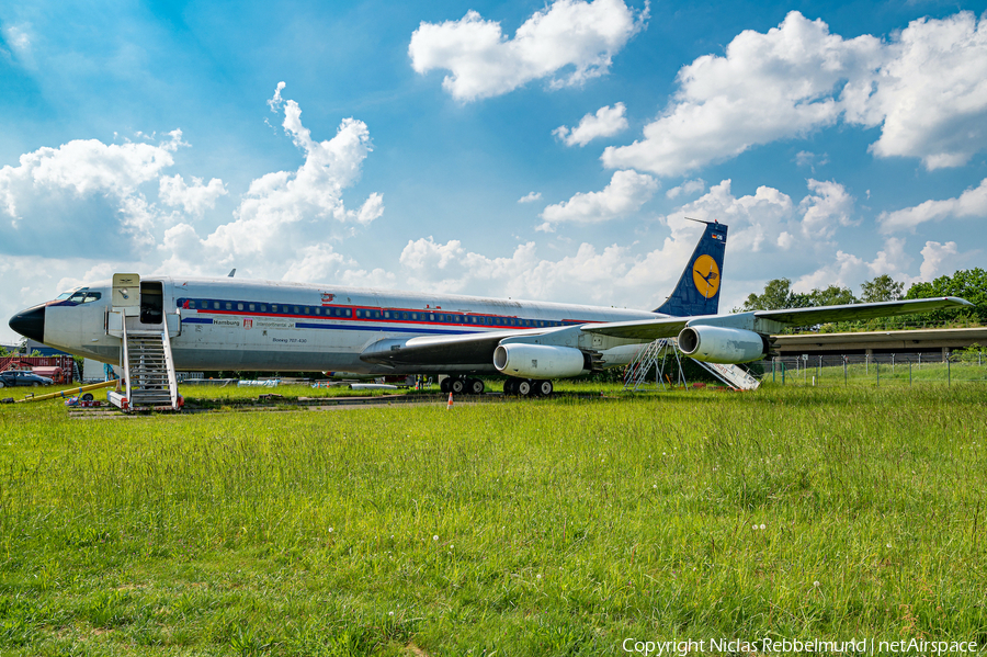 Hamburg Airport Boeing 707-430 (D-ABOD) | Photo 452598