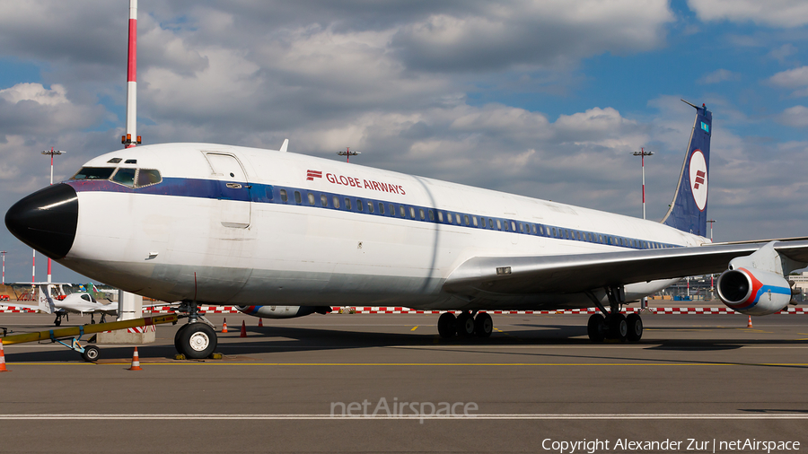 Globe Airways (fake airline) Boeing 707-430 (UNMARKED) | Photo 452469