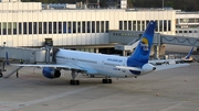 Condor Boeing 757-330 (D-ABOG) at  Dusseldorf - International, Germany