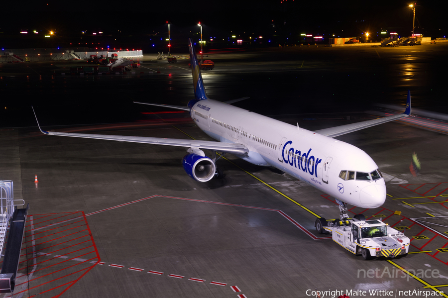 Condor Boeing 757-330 (D-ABOI) | Photo 392051