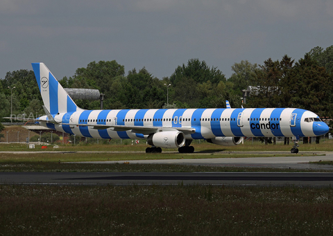 Condor Boeing 757-330 (D-ABOI) at  Hamburg - Fuhlsbuettel (Helmut Schmidt), Germany