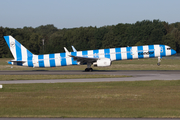 Condor Boeing 757-330 (D-ABOI) at  Hamburg - Fuhlsbuettel (Helmut Schmidt), Germany