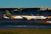 Condor Boeing 757-330 (D-ABOJ) at  Hamburg - Fuhlsbuettel (Helmut Schmidt), Germany