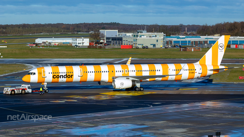 Condor Boeing 757-330 (D-ABOJ) at  Hamburg - Fuhlsbuettel (Helmut Schmidt), Germany