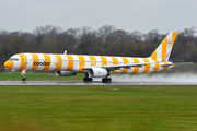 Condor Boeing 757-330 (D-ABOJ) at  Hamburg - Fuhlsbuettel (Helmut Schmidt), Germany