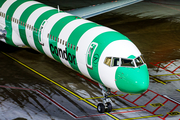 Condor Boeing 757-330 (D-ABOL) at  Hamburg - Fuhlsbuettel (Helmut Schmidt), Germany