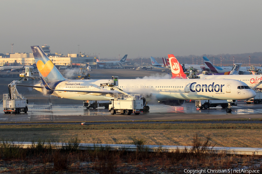 Condor Boeing 757-330 (D-ABOM) | Photo 133721