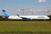 Condor Boeing 757-330 (D-ABOM) at  Hamburg - Fuhlsbuettel (Helmut Schmidt), Germany