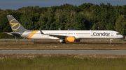 Condor Boeing 757-330 (D-ABOM) at  Hamburg - Fuhlsbuettel (Helmut Schmidt), Germany