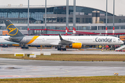 Condor Boeing 757-330 (D-ABOM) at  Hamburg - Fuhlsbuettel (Helmut Schmidt), Germany