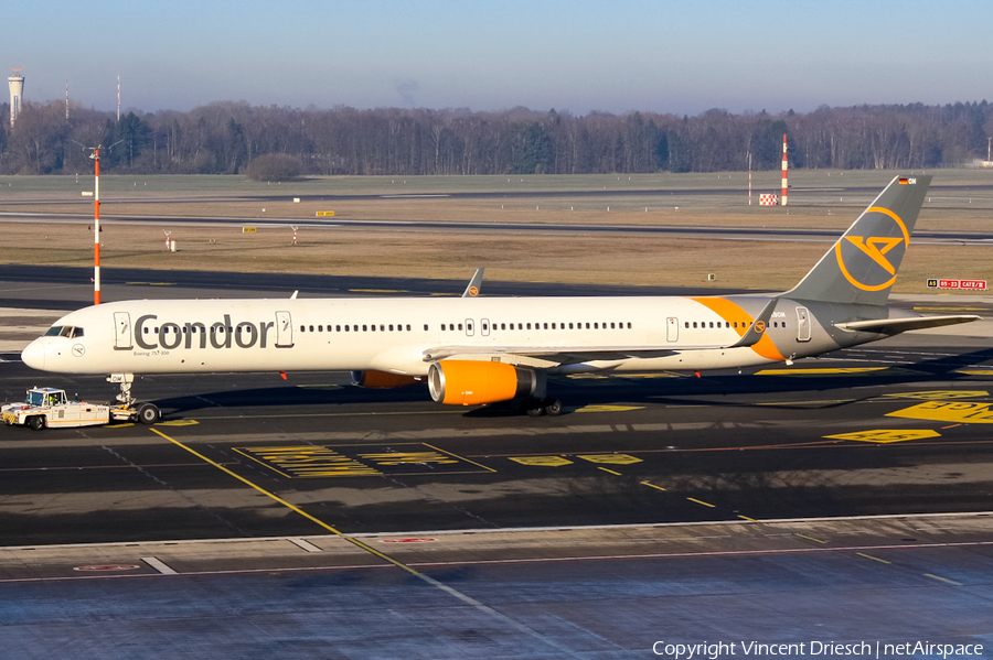 Condor Boeing 757-330 (D-ABOM) | Photo 524555