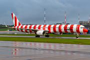 Condor Boeing 757-330 (D-ABOM) at  Hamburg - Fuhlsbuettel (Helmut Schmidt), Germany