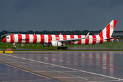 Condor Boeing 757-330 (D-ABOM) at  Hamburg - Fuhlsbuettel (Helmut Schmidt), Germany