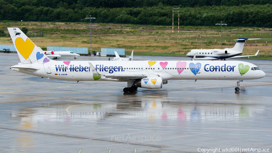 Condor Boeing 757-330 (D-ABON) | Photo 121380