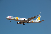 Condor Boeing 757-330 (D-ABON) at  Fuerteventura, Spain