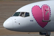 Condor Boeing 757-330 (D-ABON) at  Hamburg - Fuhlsbuettel (Helmut Schmidt), Germany