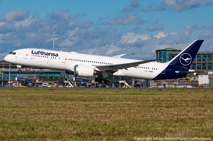 Lufthansa Boeing 787-9 Dreamliner (D-ABPA) | Photo 531725