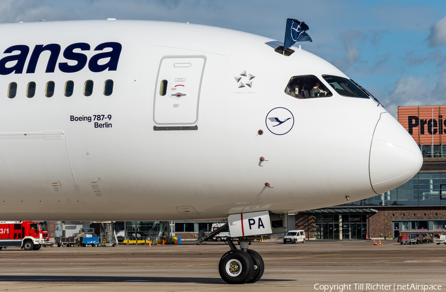 Lufthansa Boeing 787-9 Dreamliner (D-ABPA) | Photo 532400