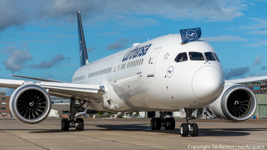 Lufthansa Boeing 787-9 Dreamliner (D-ABPA) | Photo 532402