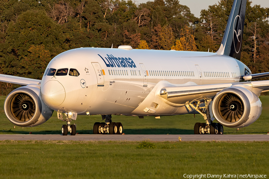 Lufthansa Boeing 787-9 Dreamliner (D-ABPA) | Photo 530454