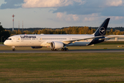Lufthansa Boeing 787-9 Dreamliner (D-ABPA) at  Rostock-Laage, Germany