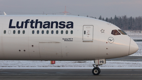 Lufthansa Boeing 787-9 Dreamliner (D-ABPB) at  Frankfurt am Main, Germany