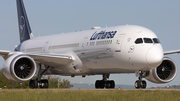 Lufthansa Boeing 787-9 Dreamliner (D-ABPC) at  Frankfurt am Main, Germany