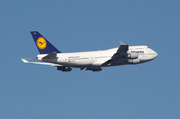 Lufthansa Boeing 747-430(M) (D-ABTF) at  Frankfurt am Main, Germany