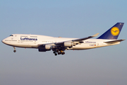 Lufthansa Boeing 747-430(M) (D-ABTF) at  Frankfurt am Main, Germany