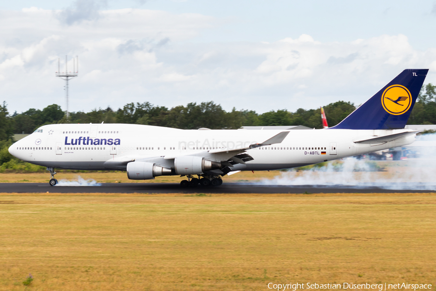 Lufthansa Boeing 747-430 (D-ABTL) | Photo 388307