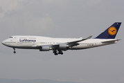 Lufthansa Boeing 747-430 (D-ABTL) at  Frankfurt am Main, Germany