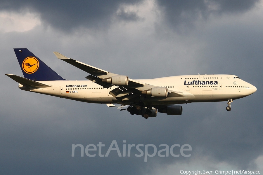 Lufthansa Boeing 747-430 (D-ABTL) | Photo 19567