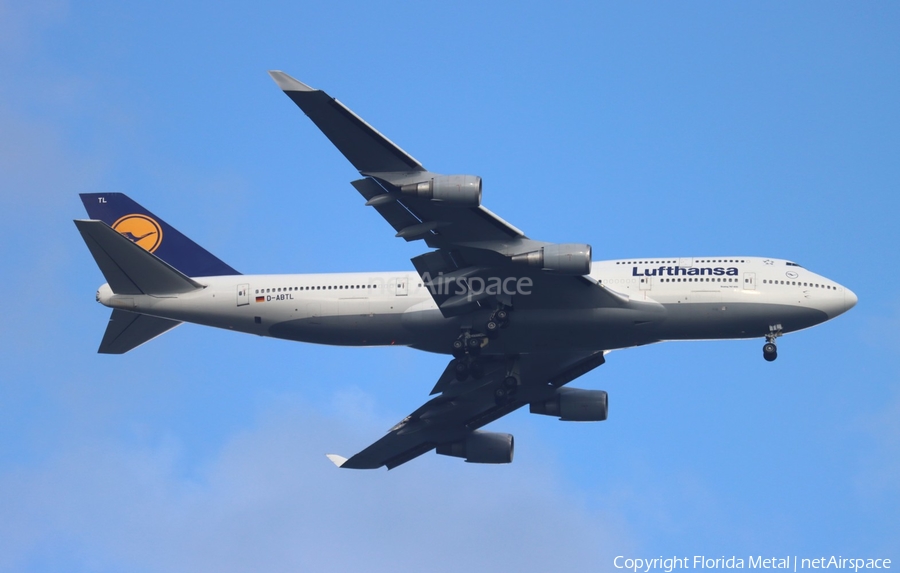 Lufthansa Boeing 747-430 (D-ABTL) | Photo 570604