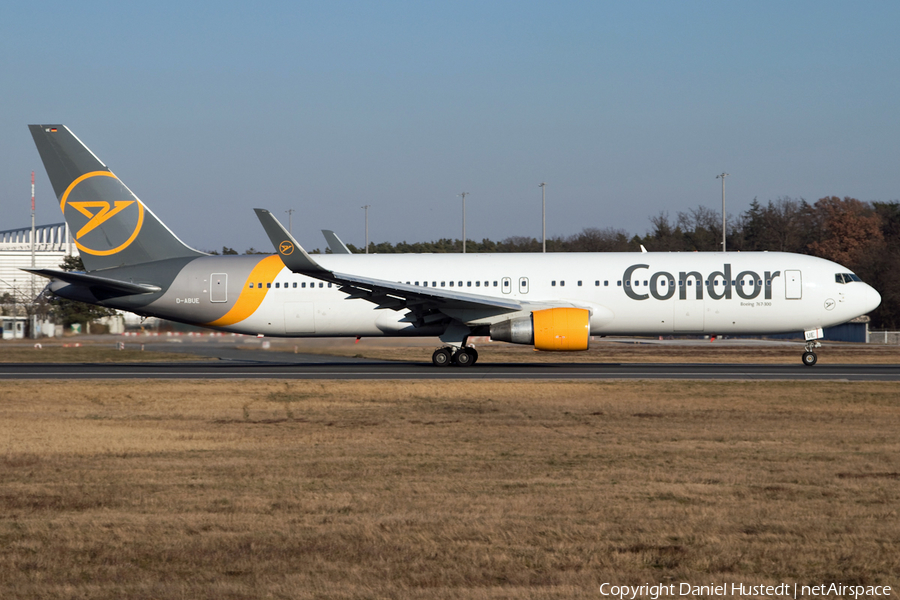 Condor Boeing 767-330(ER) (D-ABUE) | Photo 500403