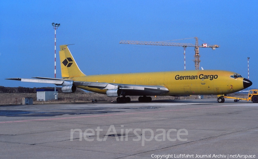 German Cargo (Lufthansa) Boeing 707-330C (D-ABUE) | Photo 399842