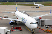 Condor Boeing 767-330(ER) (D-ABUH) at  Hamburg - Fuhlsbuettel (Helmut Schmidt), Germany