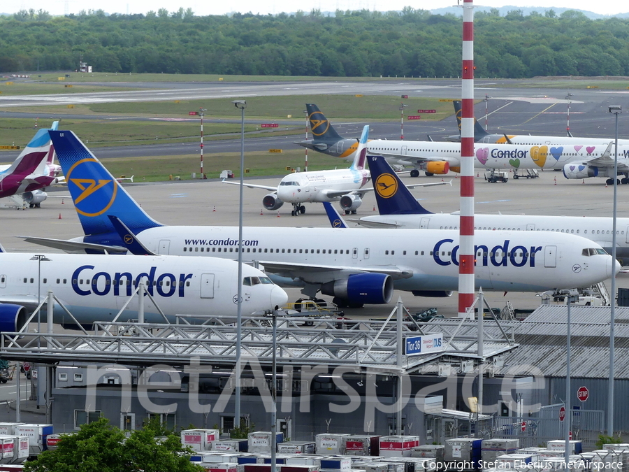 Condor Boeing 767-330(ER) (D-ABUI) | Photo 383616