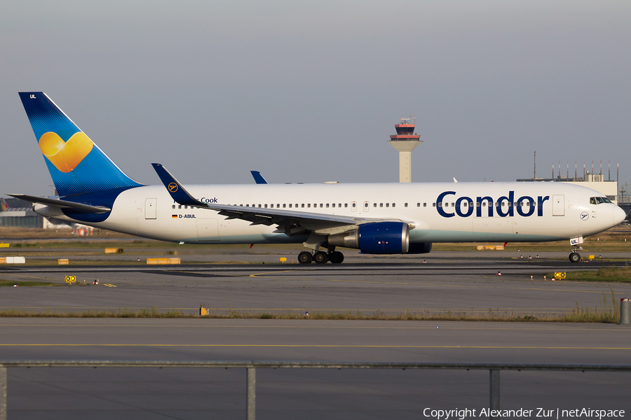 Condor Boeing 767-31B(ER) (D-ABUL) | Photo 125900