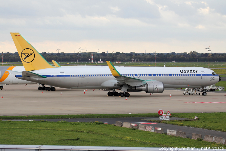 Condor Boeing 767-31B(ER) (D-ABUM) | Photo 406280