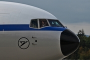 Condor Boeing 767-31B(ER) (D-ABUM) at  Frankfurt am Main, Germany