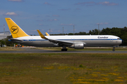 Condor Boeing 767-31B(ER) (D-ABUM) at  Frankfurt am Main, Germany